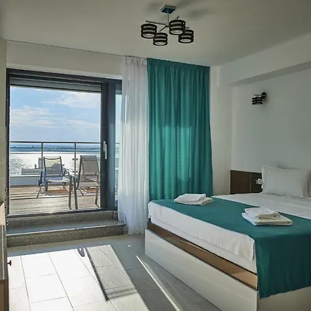 Studio Viggo * Mamaia